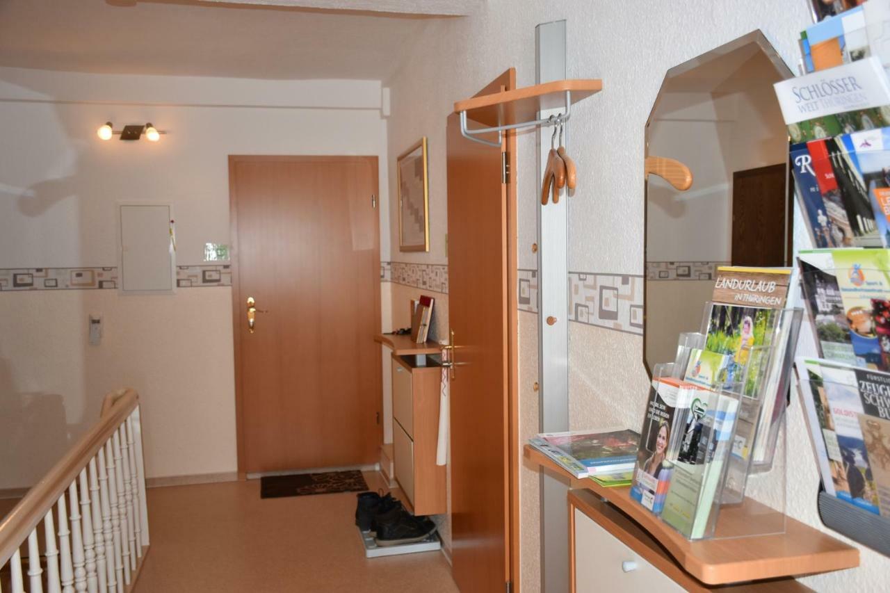 Feriendomizil Frey Apartment Sitzendorf Екстериор снимка
