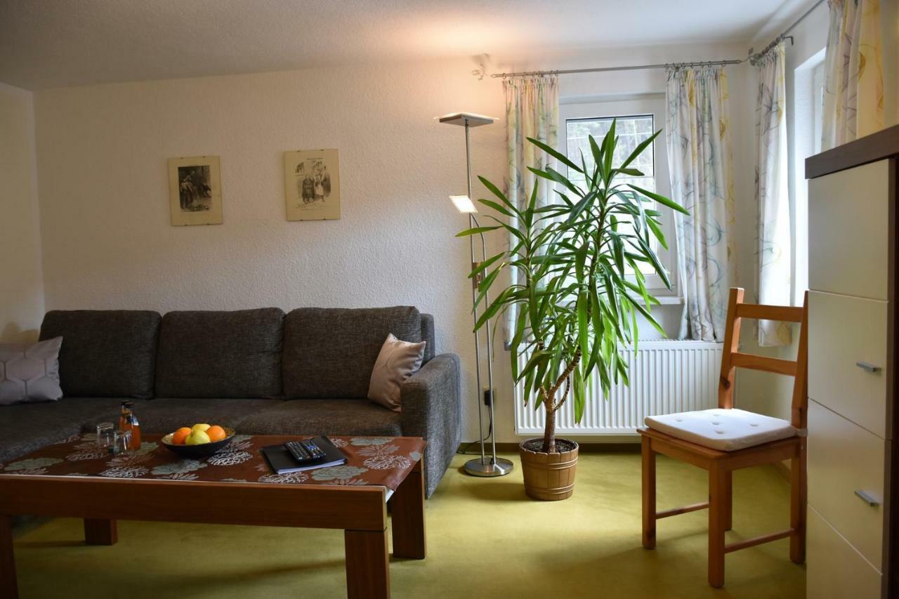 Feriendomizil Frey Apartment Sitzendorf Екстериор снимка